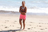 th_13011_KUGELSCHREIBER_Christina_Milian_hangs_out_on_the_beach_with_friends18_122_112lo.JPG