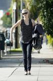 th_69638_Charlize_Theron_Regency_Jewelers_West_Hollywood_008_122_31lo.jpg
