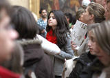 http://img37.imagevenue.com/loc463/th_92941_Selena_Gomez___Looked_very_excited_to_be_touring_Paris_31.03.2010__49_122_463lo.jpg