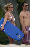 http://img37.imagevenue.com/loc631/th_62144_britney-spears-beach-5178-61_122_631lo.jpg